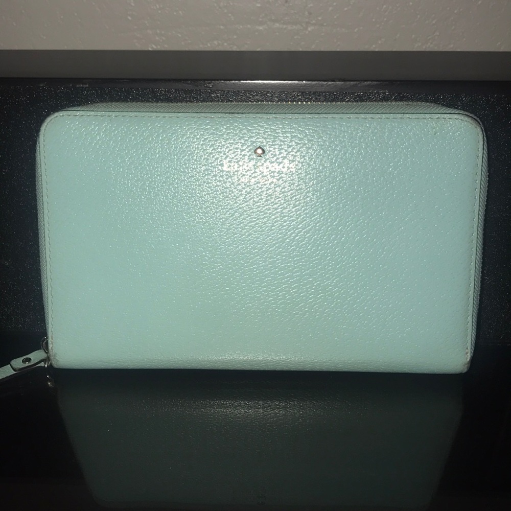 Gently used Kate Spade Travel Wallet!